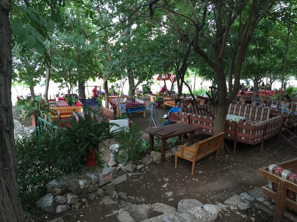 Merhaba Hotel Чирали Экстерьер фото